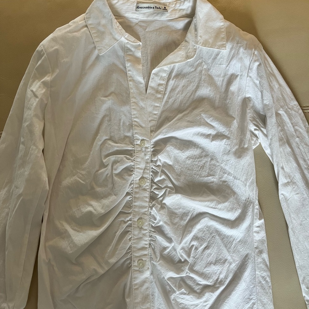 Abercrombie & Fitch White Cinched Button Down Shirt